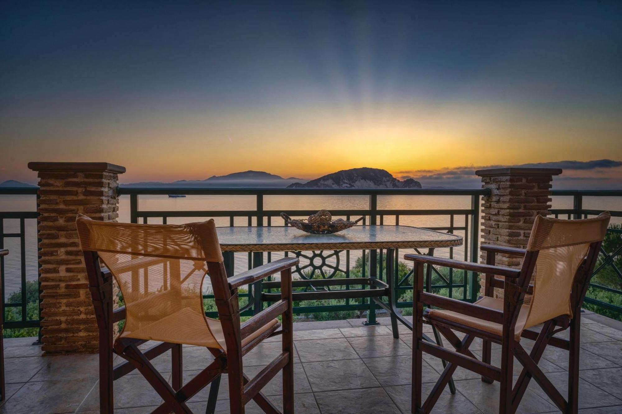 Anatoli Apartments - Tranquil Location & Stunning Views, By Zantewize Marathiás Habitación foto