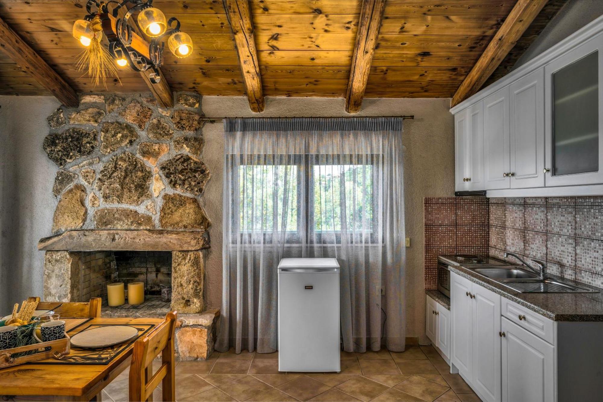 Anatoli Apartments - Tranquil Location & Stunning Views, By Zantewize Marathiás Habitación foto